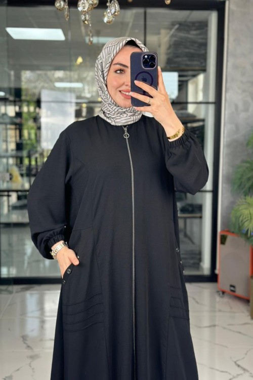 Tuğçe Giyçık-Siyah Siyah